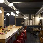 Eklo Hotel 2*