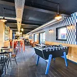 Eklo Hotel